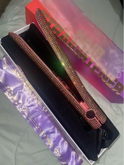 Bedazzle hair straightener