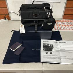 Prada Re-Nylon Men’s Crossbody Bag W/ Original Box & Papers 