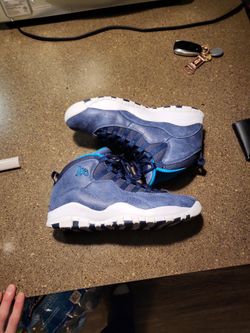 La 10s Size 8.5 Men