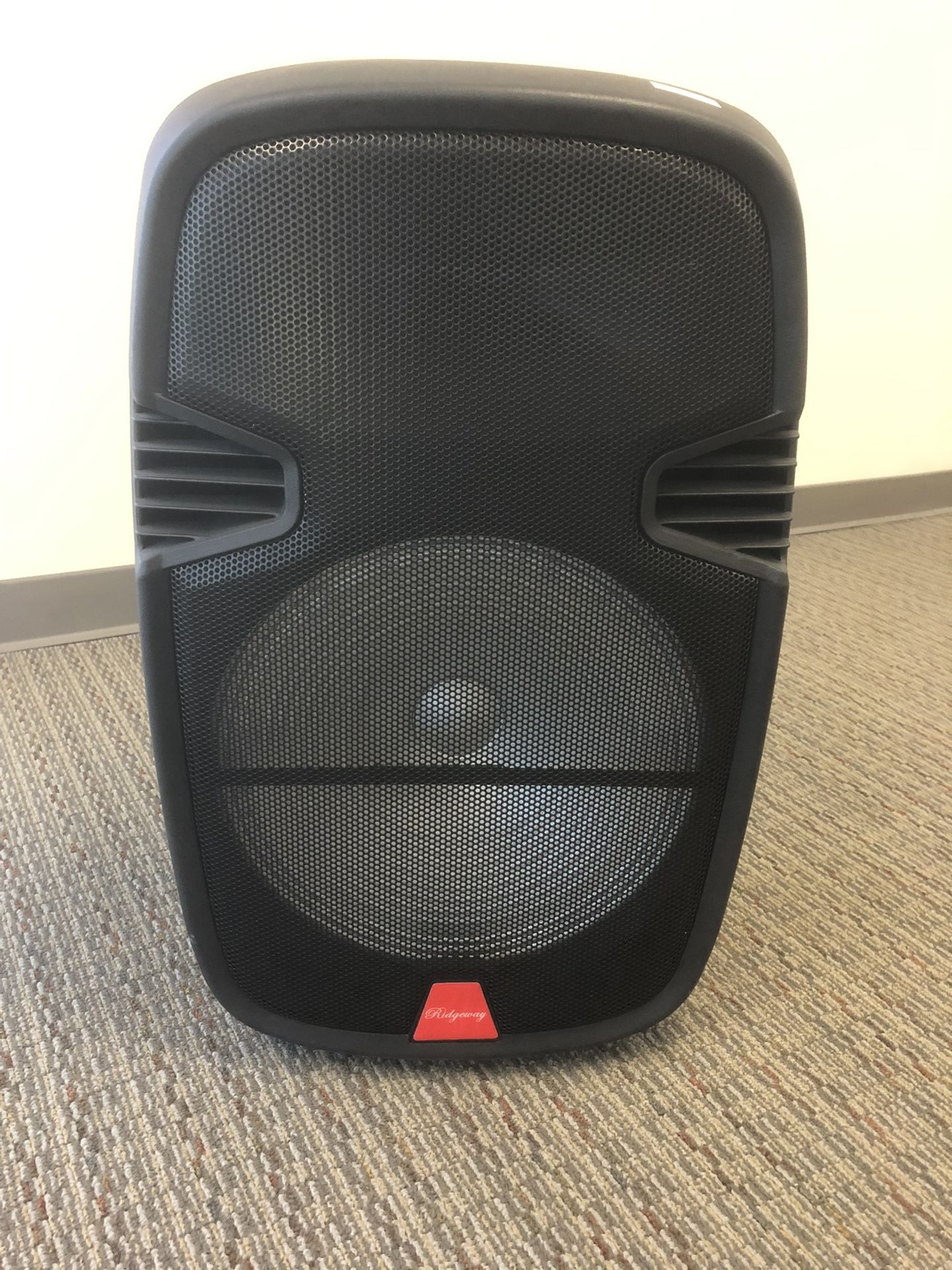 15 Inch Rechargeable Bluetooth Speaker/aux/fm/USB And SD Port/microphone For Karaoke/brand New!!