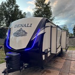 2017 Dutchman Denali 