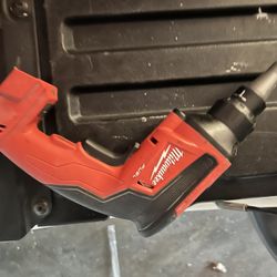 Milwaukee Screw Gun