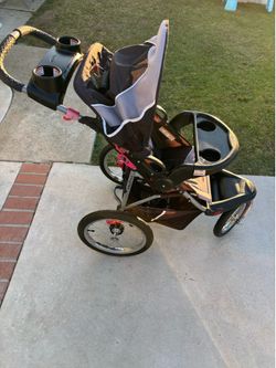 Jogging stroller