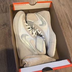 Nike Wrestling Shoes Size 8 Men
