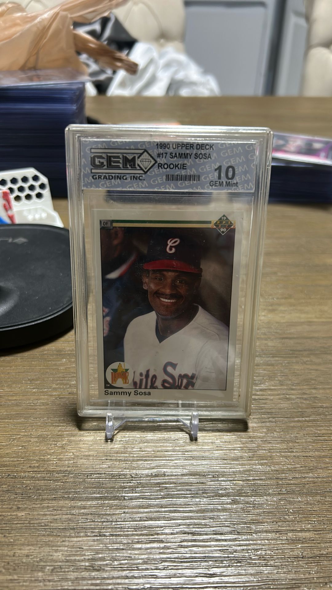 Sammy Sosa 1990 Upper Deck Wrong Birthdate ERROR ROOKIE CARD GEM MINT 10