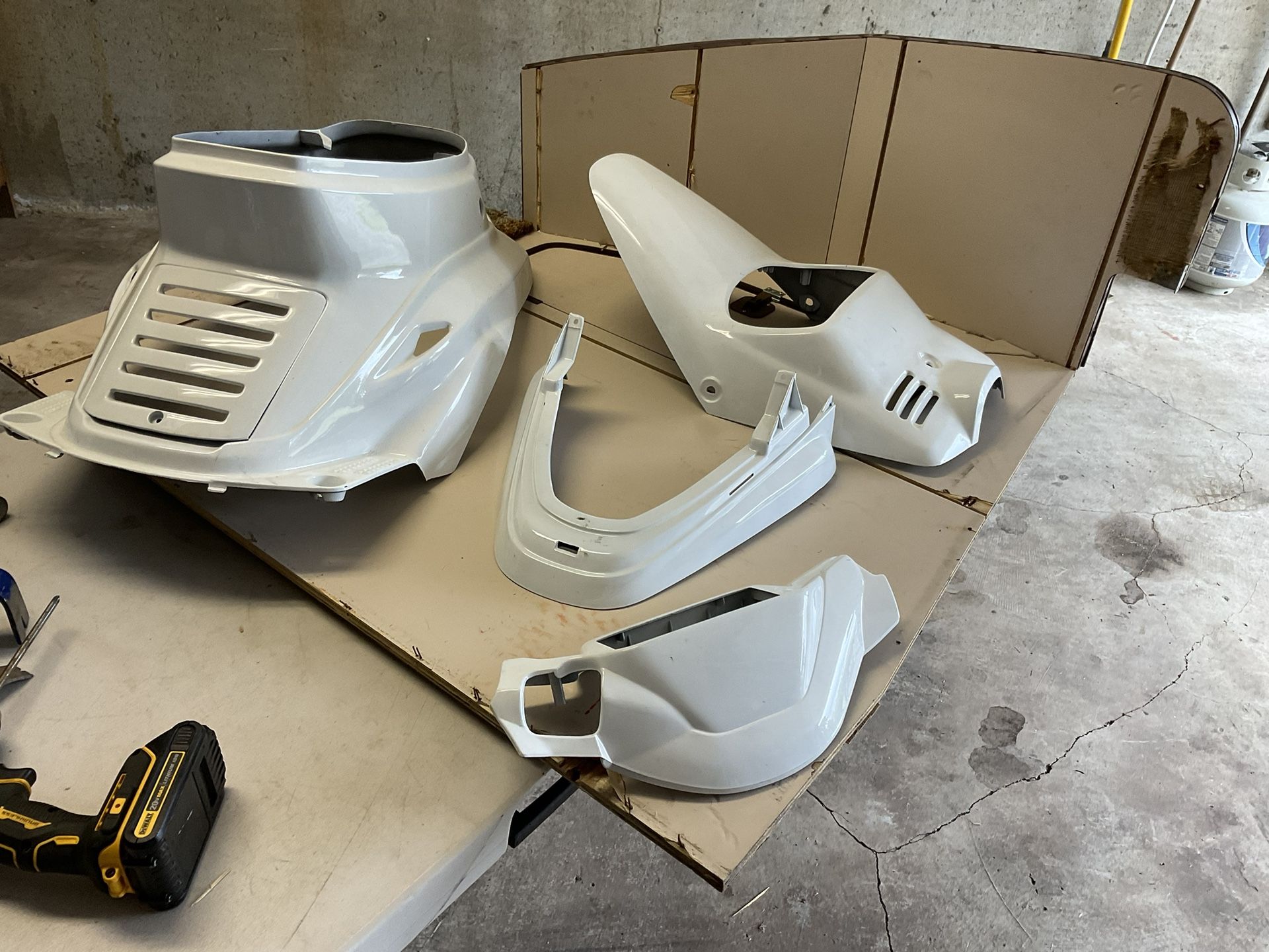 1989/2001 Yamaha Zuma Plastic