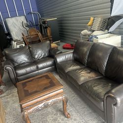Sectional Sofa/ Couch (We Deliver) 