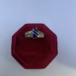 14k Gold Graduation Ring 