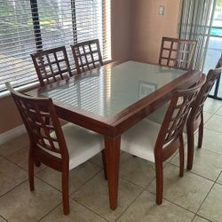 Dining Table Expandable 