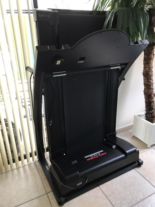 Treadmill. pro form Pt6.0 EKG Trainer