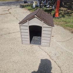 Price is firm.. small pet house