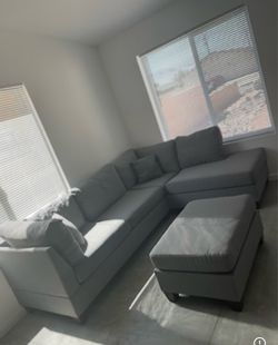 Gray Fabric Sectional Sofa with Chaise