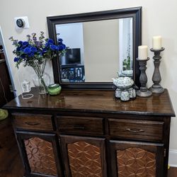 Sideboard/ Buffet Table With Mirror 