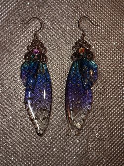 Earrings! Beautiful Women's / Girl's / Ladies Sparkling Butterfly Wings *NEW*