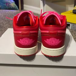 Women's Air Jordan 1 Low SE Shoes