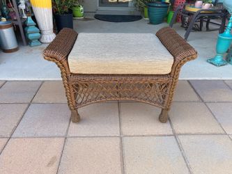 Brown Resin Woven Ottoman Footstool Chair Seat Backyard Outdoor Patio Furniture