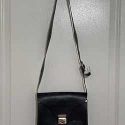 Harley Davidson 1990’s Vintage Black Leather Crossbody Bag Motorcycle Purse