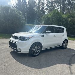 Kia Soul Only 325 Monthly! Low Miles! Working? Need A Car? Yes I Will Work With You! Contact Me Asap! 