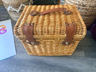 Wicker Picnic Basket with Leather Straps