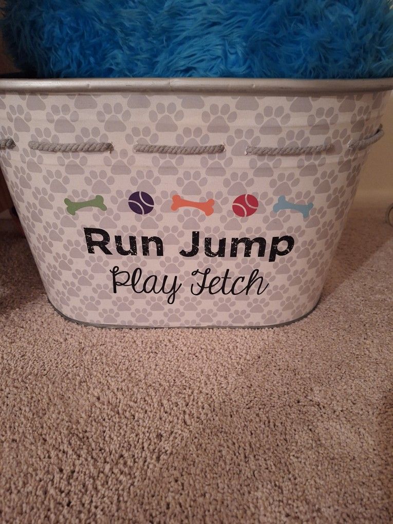 Pet Toy Storage Bin