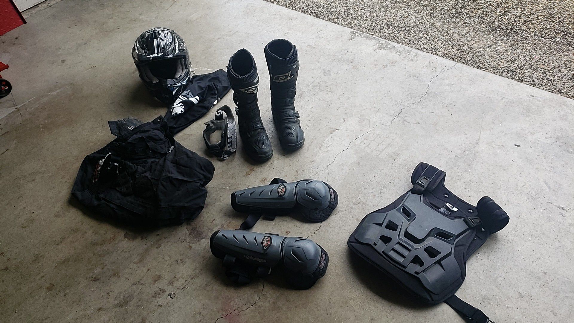 Motorcycle gear boots oneal troy lee scott