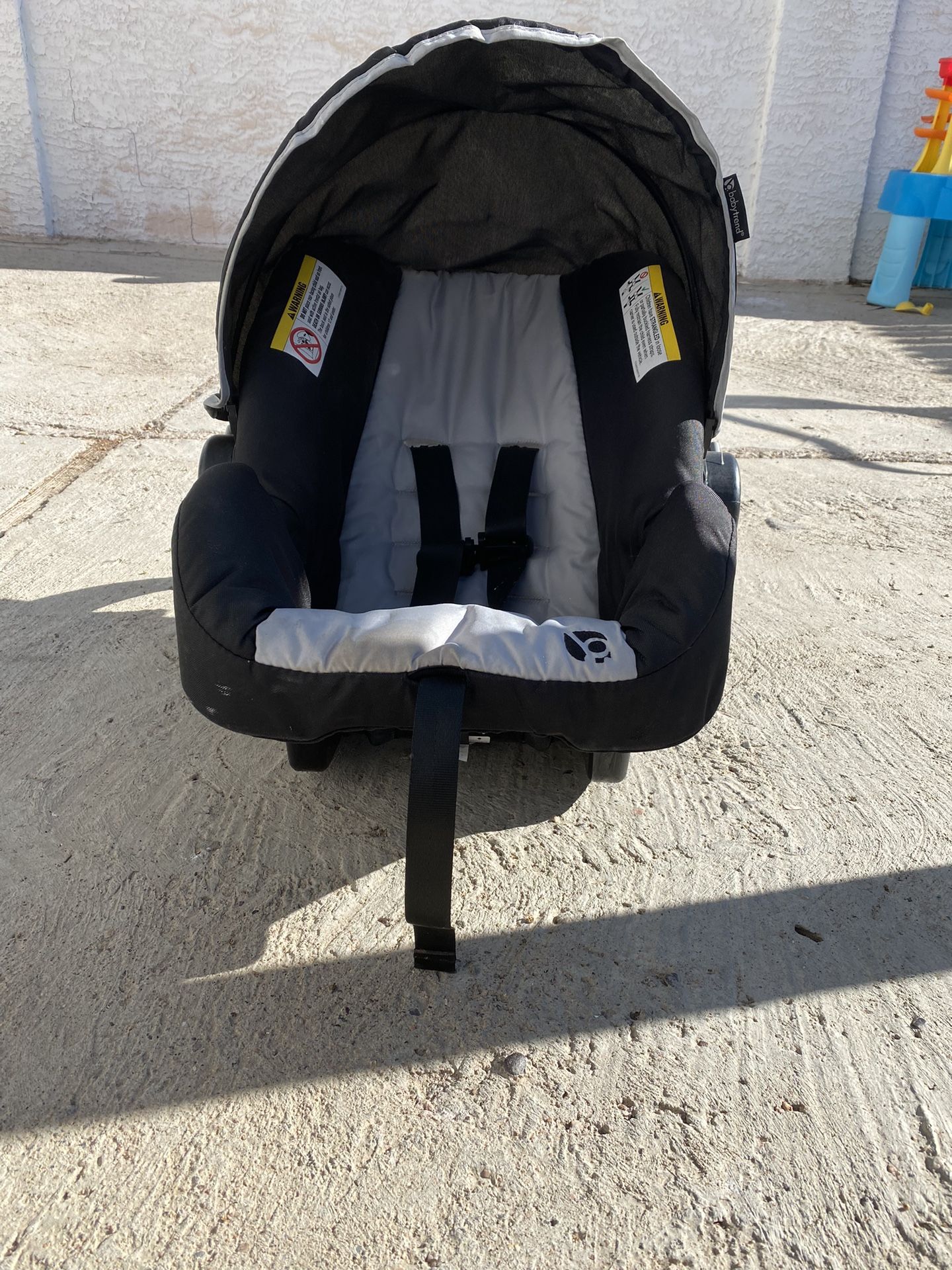 Infant Car Seat- No Base