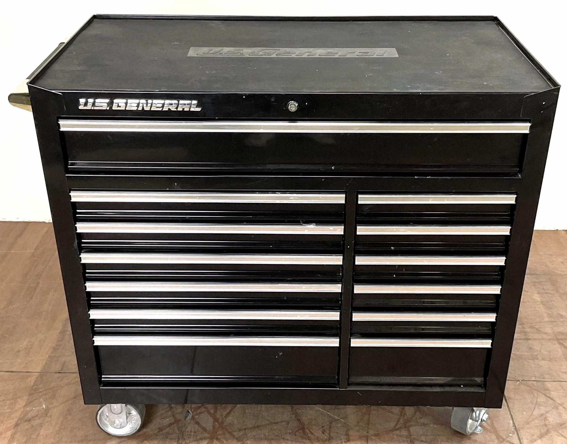 US General Rolling Tool Chest 