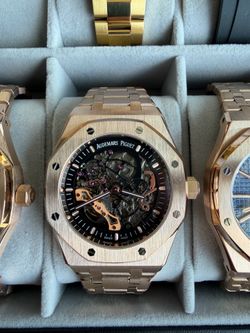 AP ROSE GOLD BLACK DIAL