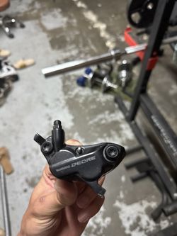 Shimano deore 4 piston, READ DESC