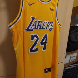 Lakers jersey for sale - New and Used - OfferUp