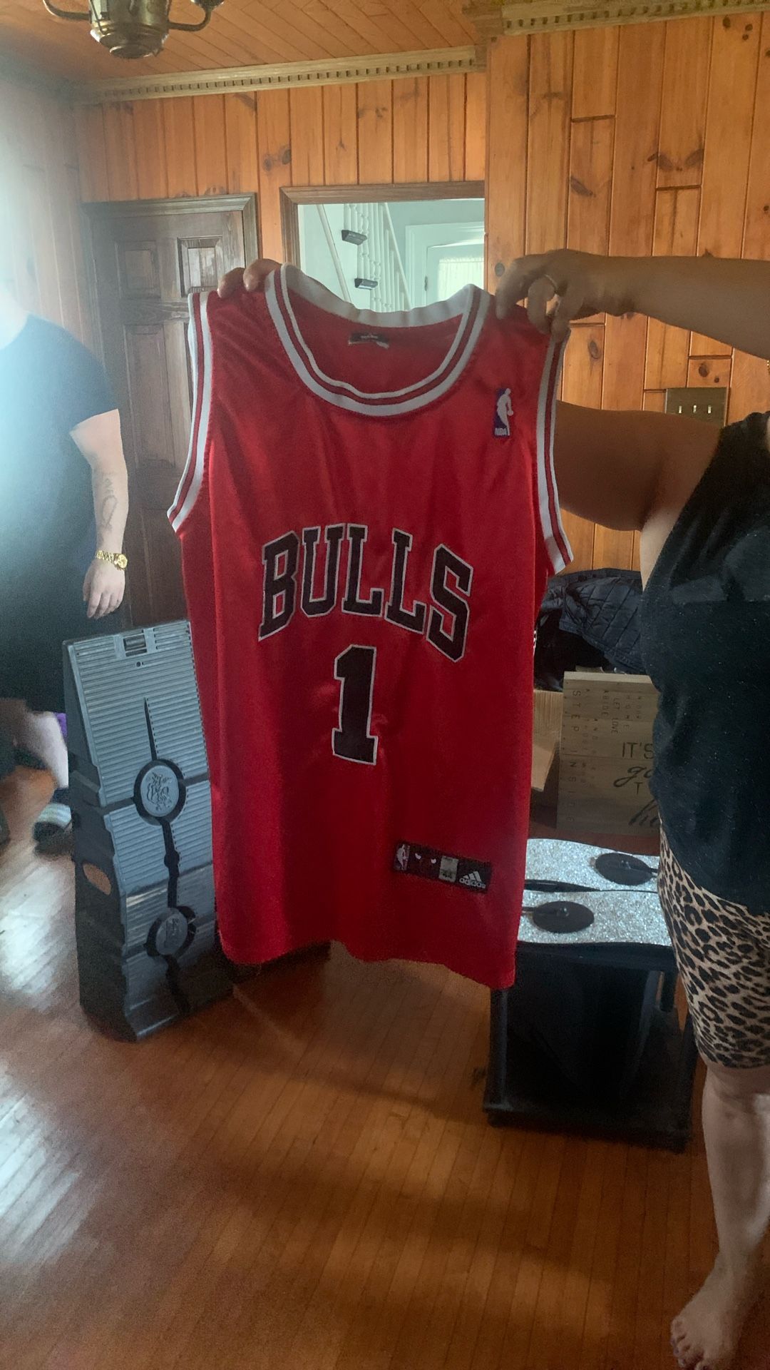 Size Large