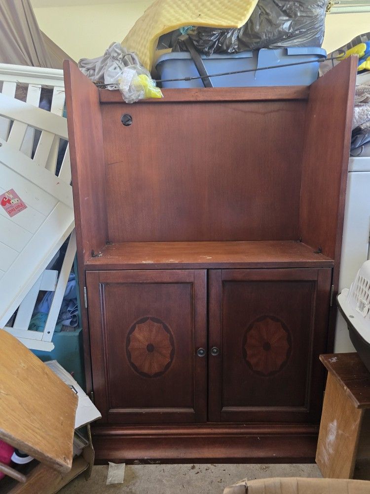TV Stand W/ Double Doors & Storage Underneath