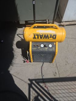DeWalt Portable Air Compressor