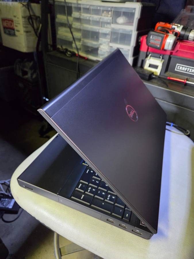 Dell 15.6" in. Laptop. Windows 11, i7, 16gb ram, 512 GB, NVIDIA GPU - $220