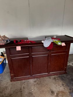 Moving sale