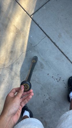 32 -3 Baum bat