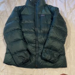 Green Patagonia Puffer Jacket - Size Large