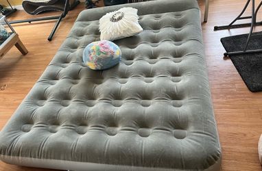 Bestway Tritech Full Air Mattress w/ Built-in AC Pump