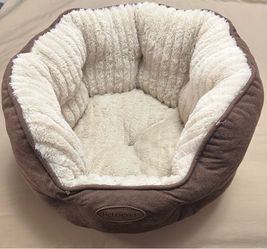 Retriever High-Wall Cuddler Pet Bed, 18 × 18in