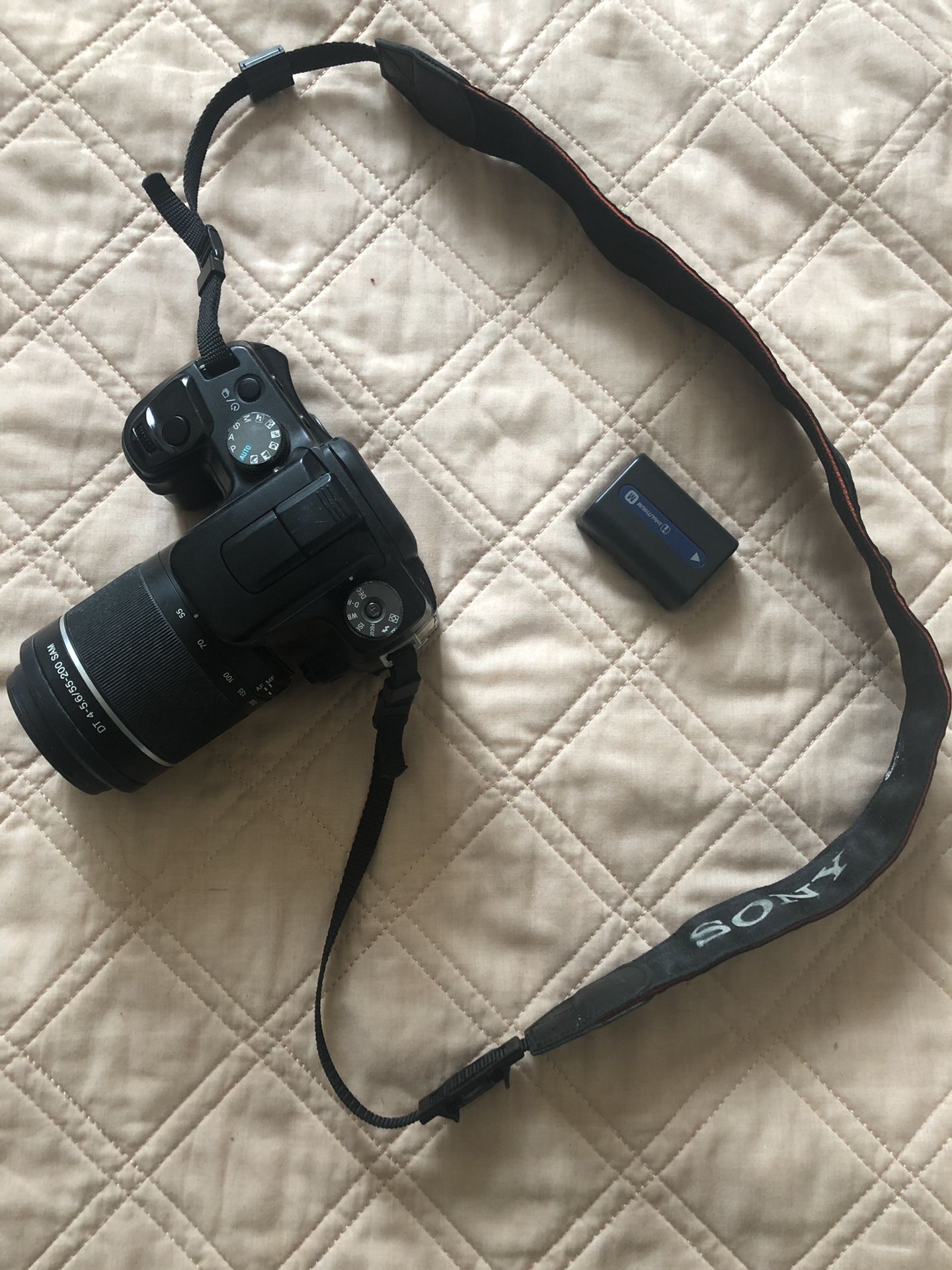 Sony DSLR-A100