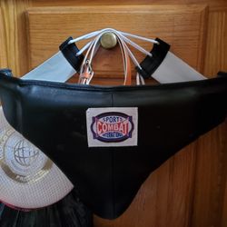 Martial Arts/ Boxing/ Groin protection/ Lg-adjustable/ Preowned 