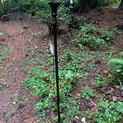 Freestanding lamp, needs work, free.