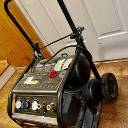 Cobalt 5 gallon portable air compressor two HP induction oil free motor 175 max PSI