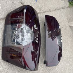 Toyota Tundra Tailights 2014-21