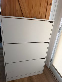 White Shoe Cabinet with 3 Flip Compartments