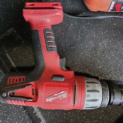 Milwaukee 28V Hammer Drill