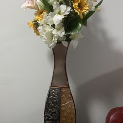 Tapestry Metal Flower Vase