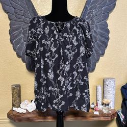 Old Navy Floral Shirt With Chest Tie
