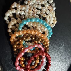 Set of 15 Assorted Fresh Water Pearl Bead Bracelets 