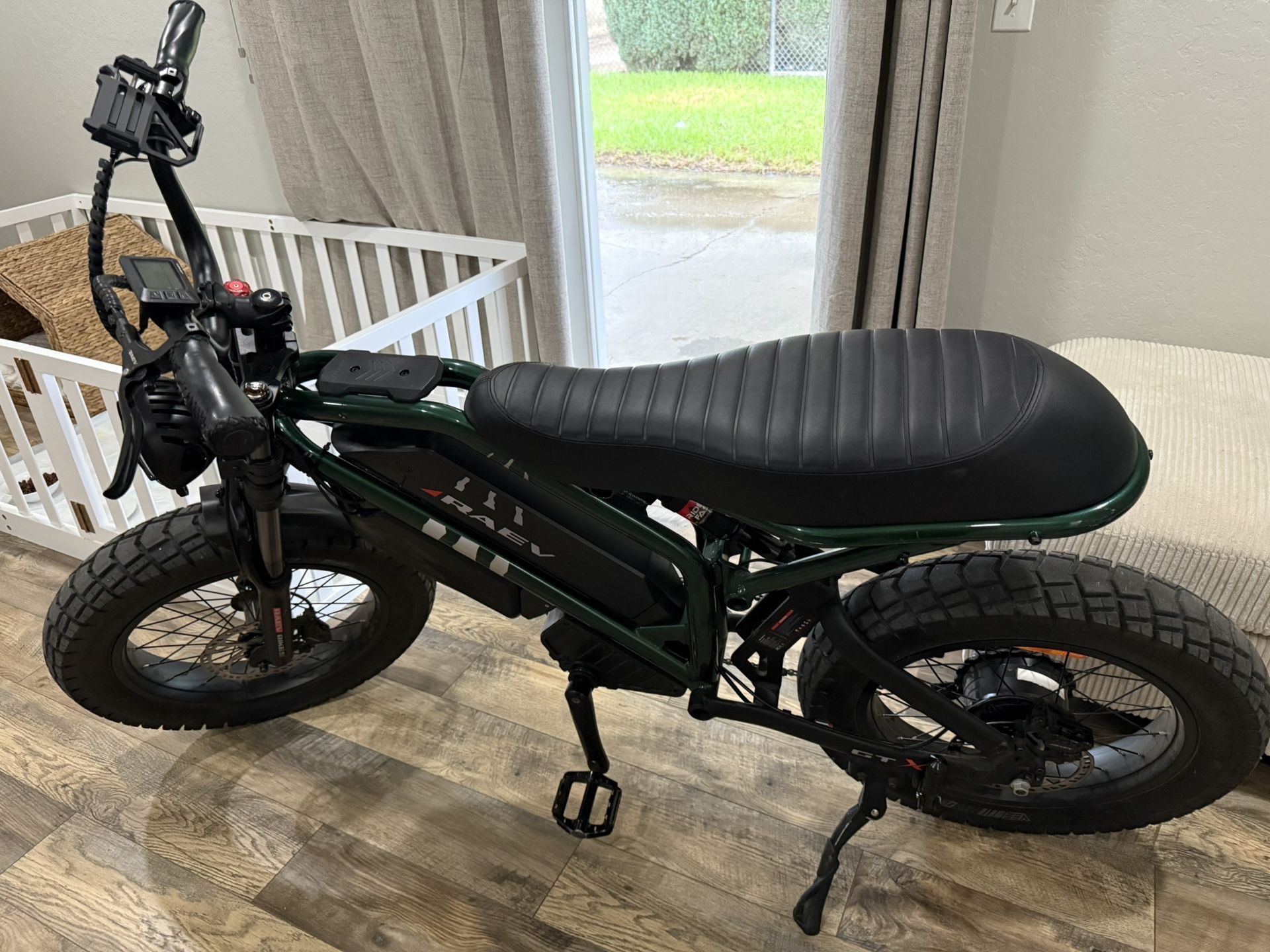 2025 Raev Gtx E Bike